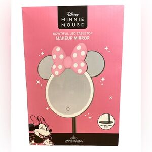 Feminine New-In-Box Disney Minnie Mouse Bowtiful LED Tabletop Makeup Mirror